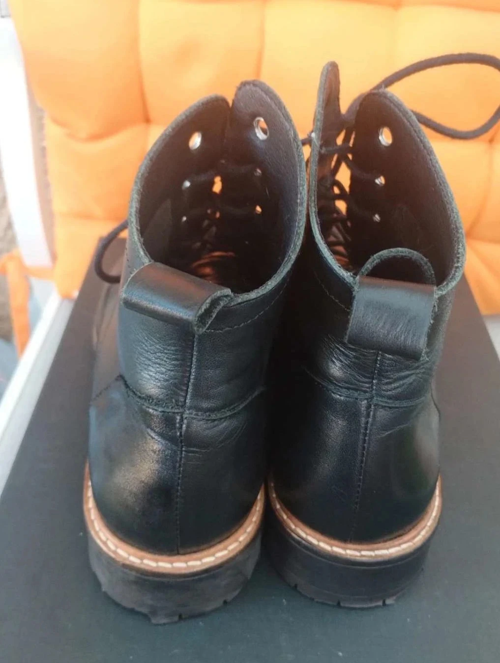 Botins pretos com cadarço, couro, André P37 – photo 2